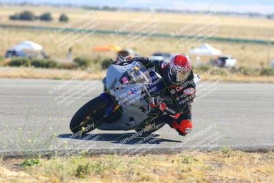 media/Oct-15-2023-TrackXperience (Sun) [[85198ff50b]]/Group 2/session 4 turn 3/